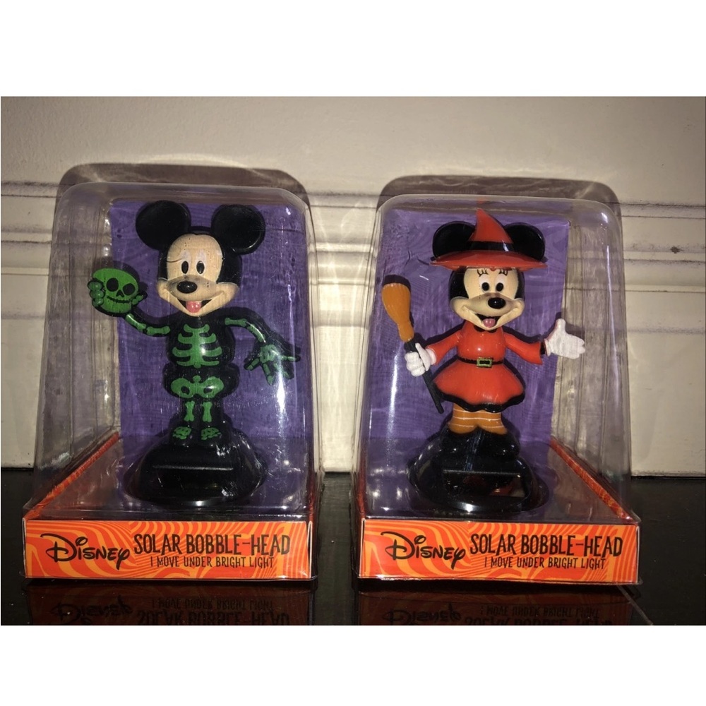 Disney Mickey & Minnie Mouse Halloween Bobble Head Solar Figure Skeleton pumpkin